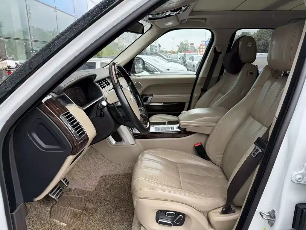 Land Rover Range Rover 2015 5.0 SC V8 AB Long Wheelbase