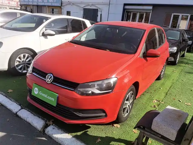 VOLKSWAGEN POLO 2017
