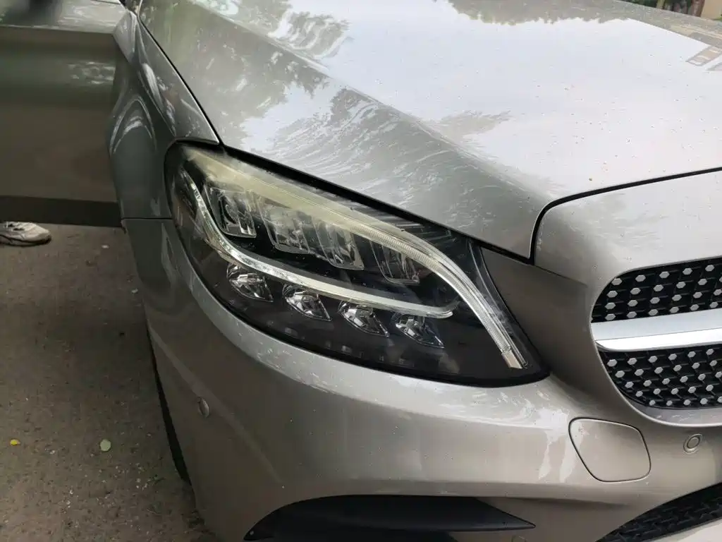 Mercedes-Benz C-Class — миниатюра 7