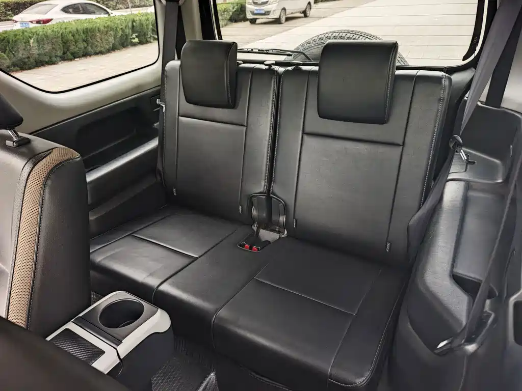 Suzuki Jimny — миниатюра 11