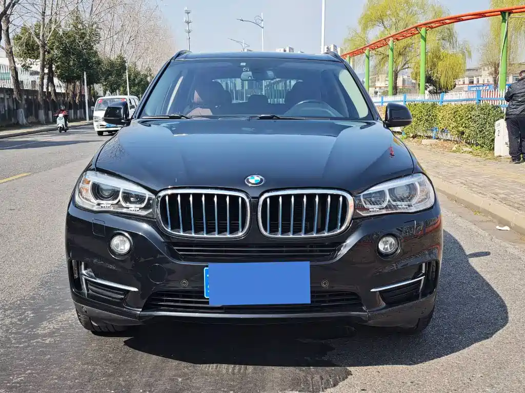 BMW X5 NEW ENERGY