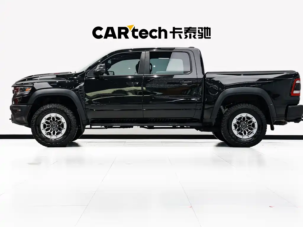 Ram Trucks 2023 6.2T