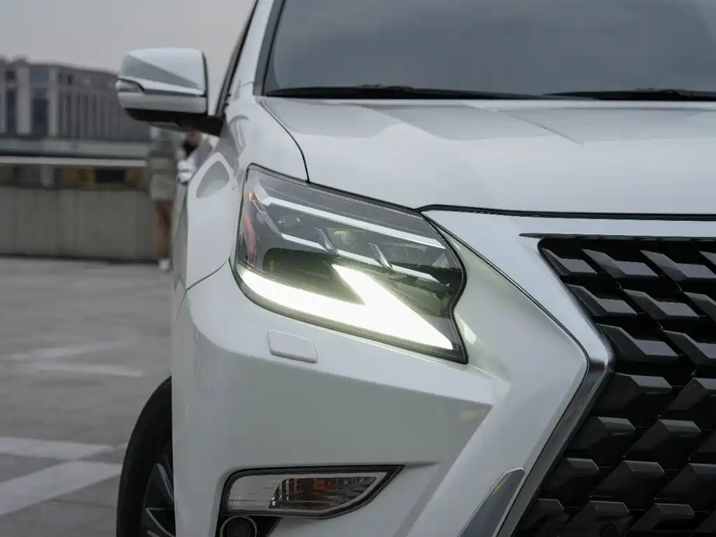 Lexus GX 2023 4.6L