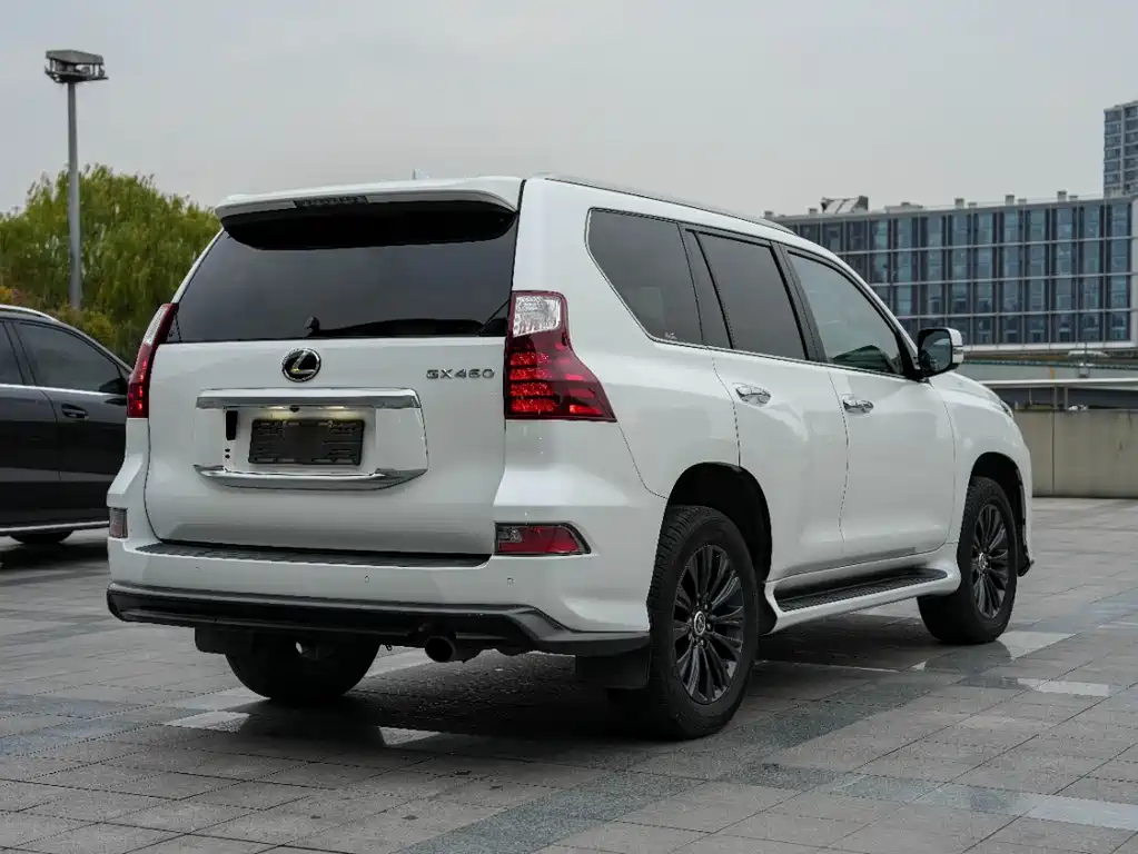 Lexus GX 2023 4.6L