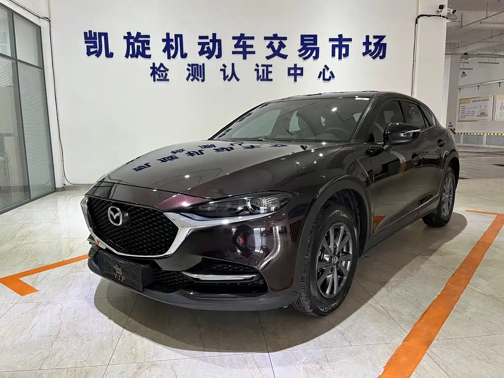 Mazda CX-4 2023