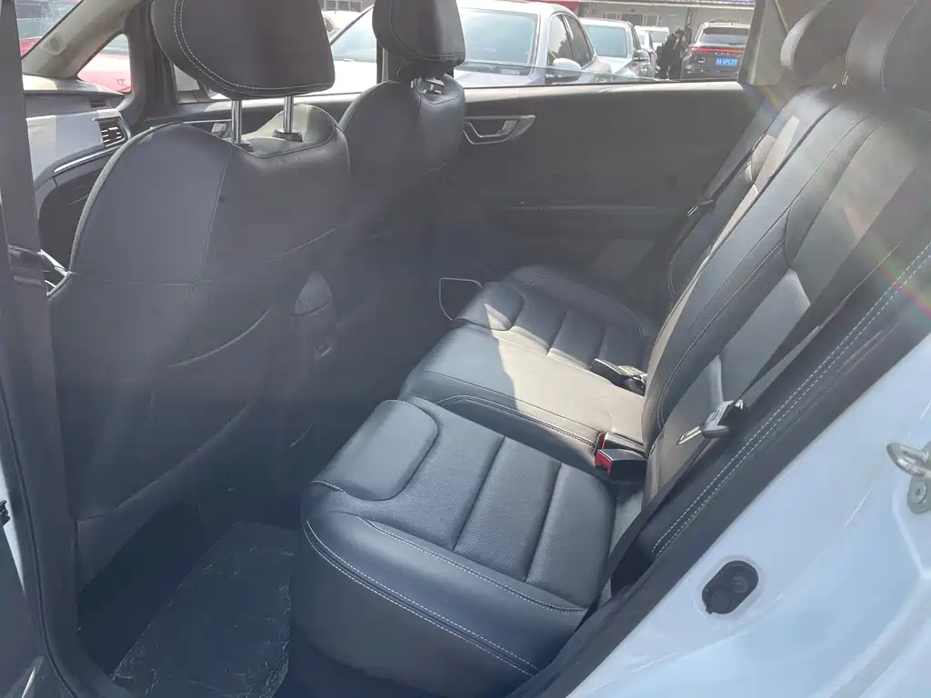 GEELY AUTOMOBILE VISION X3