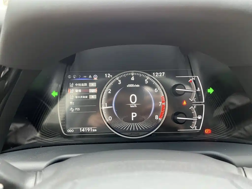Lexus ES — миниатюра 15