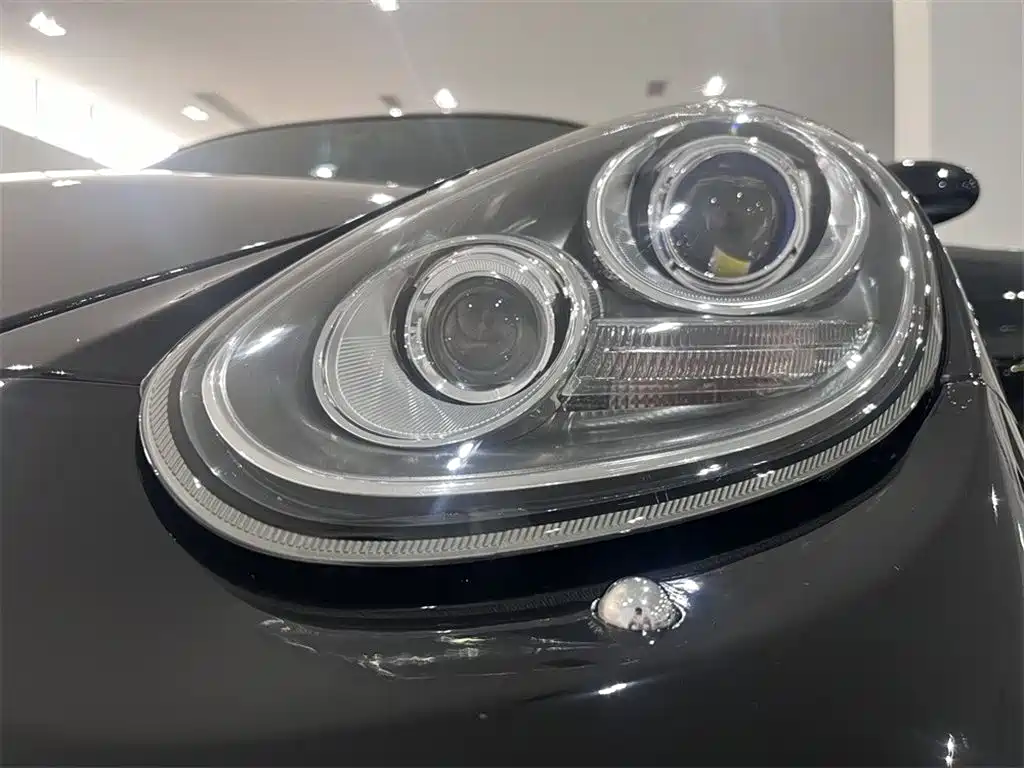 Porsche Cayman — миниатюра 12