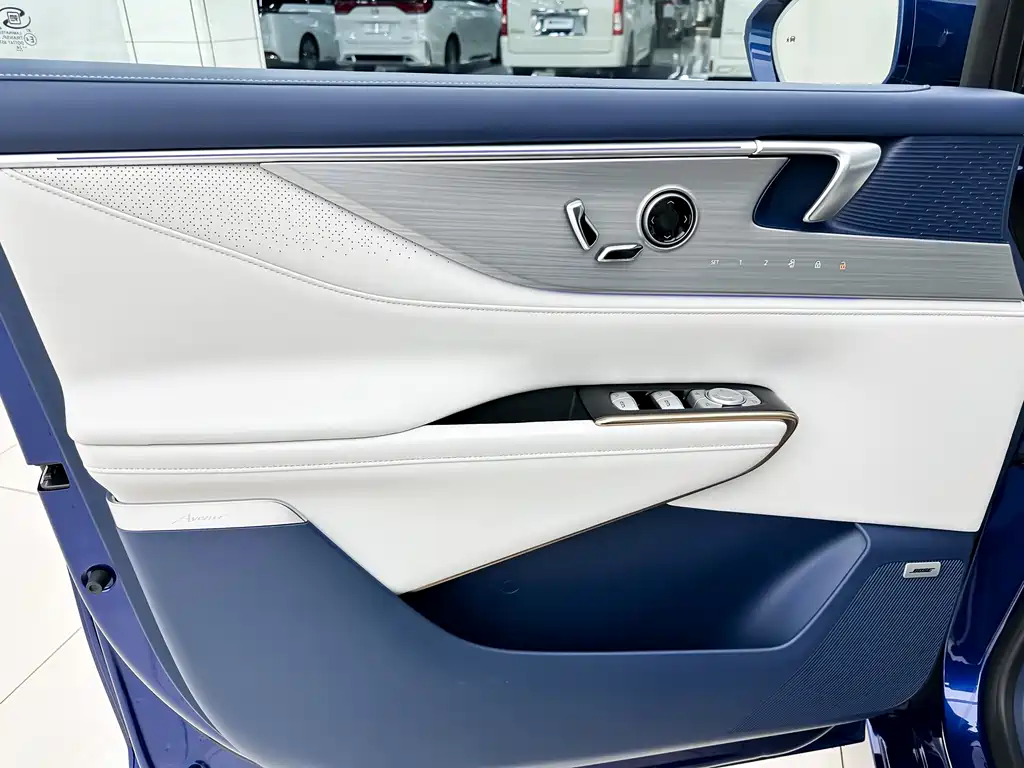 BUICK GL8 NEW ENERGY