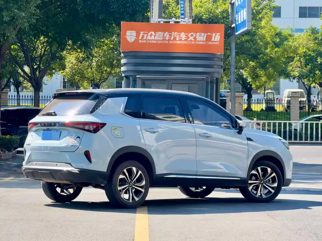 Wuling Xingchen — миниатюра 7