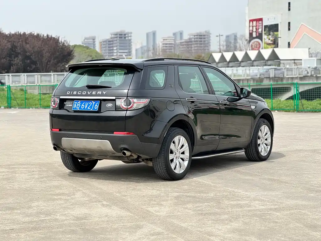 Land Rover Discovery Sport 2015 2.0T HSE LUXURY