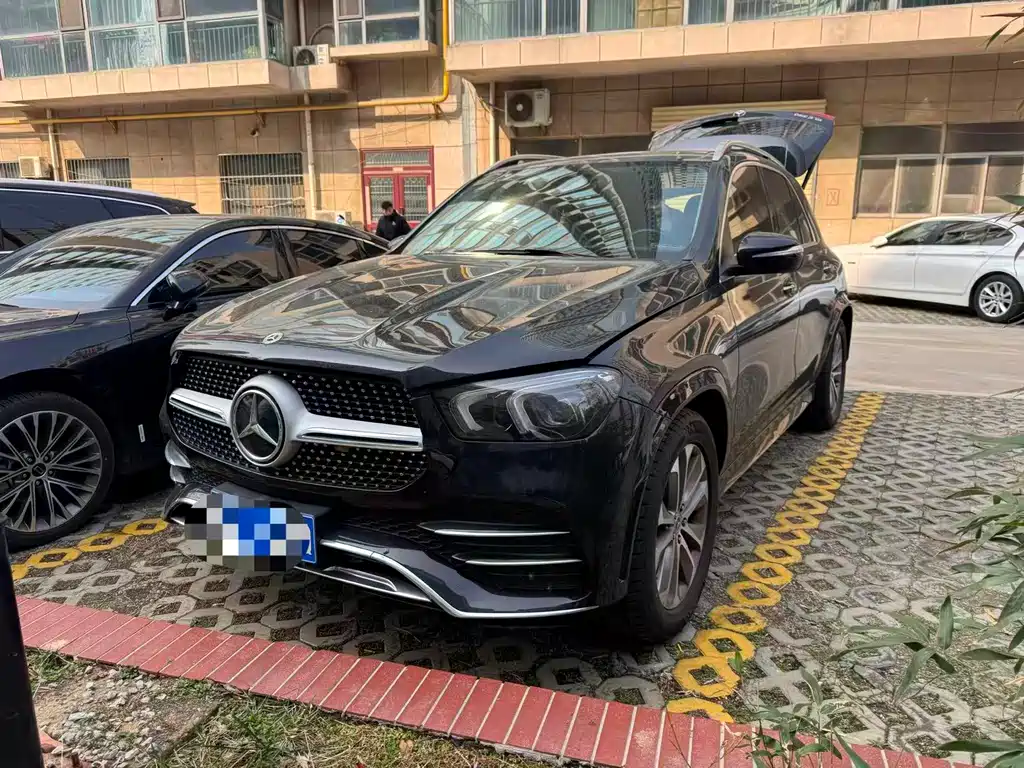 Mercedes-Benz GLE 2023