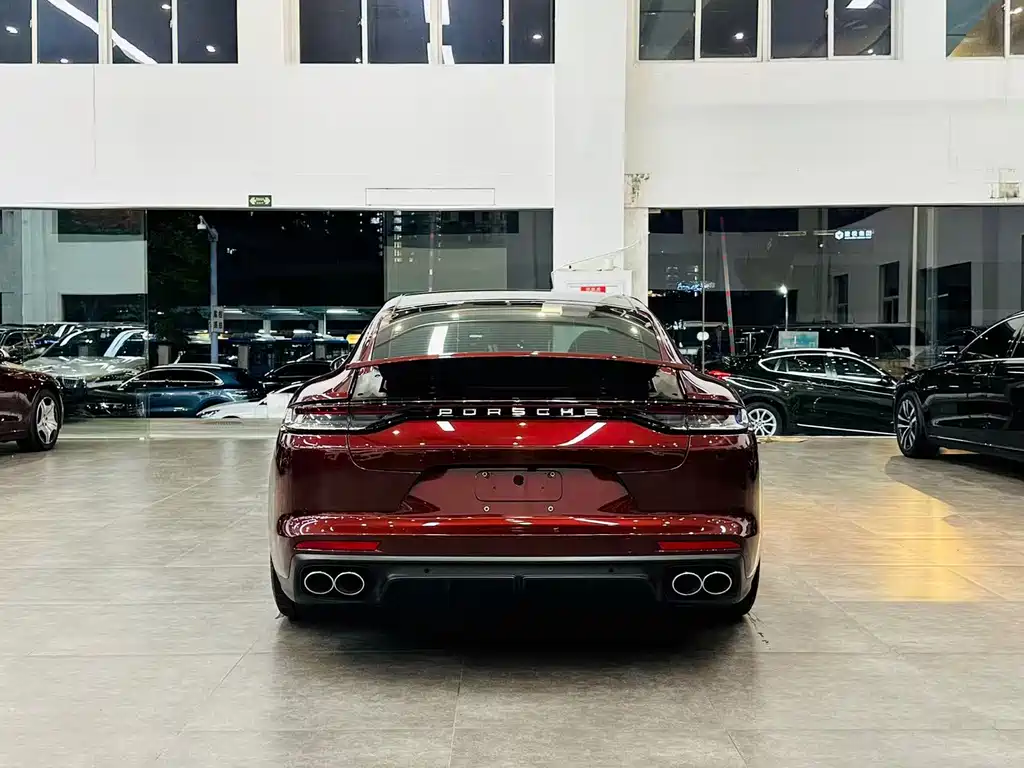Porsche Panamera — миниатюра 5