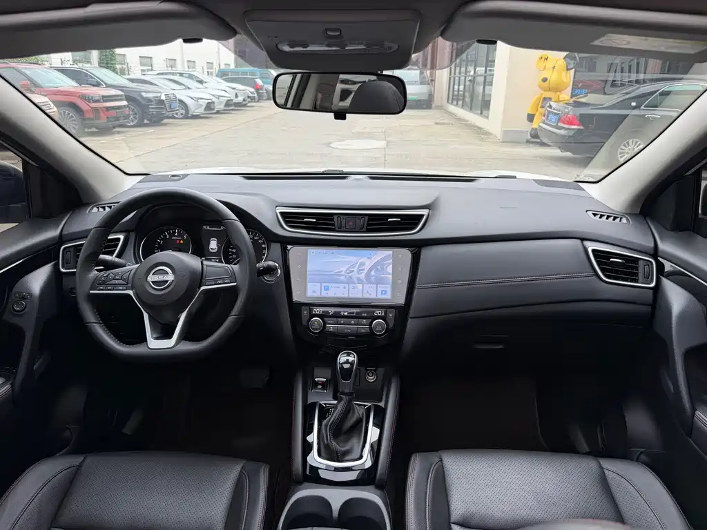 Nissan Qashqai — миниатюра 6