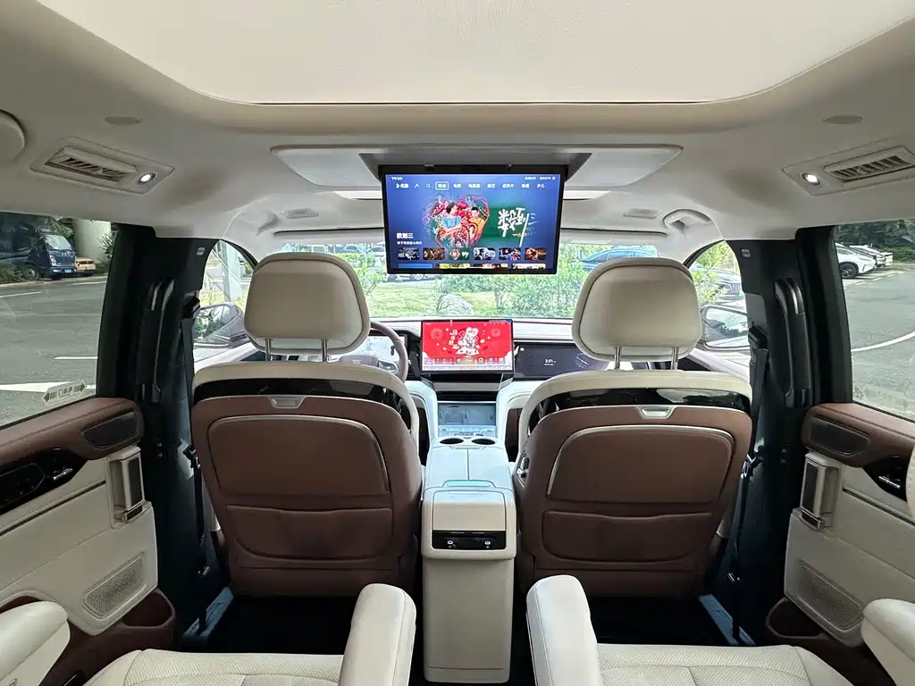 BYD Xia — миниатюра 15