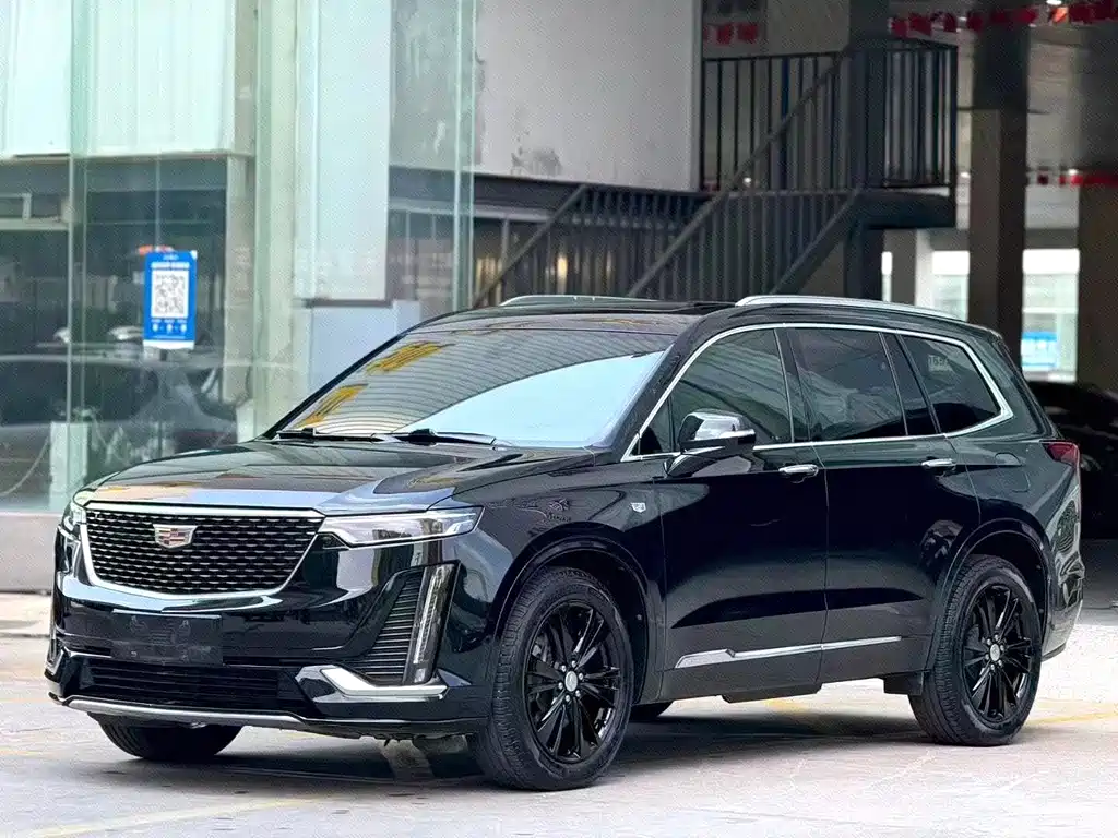 Cadillac XT6