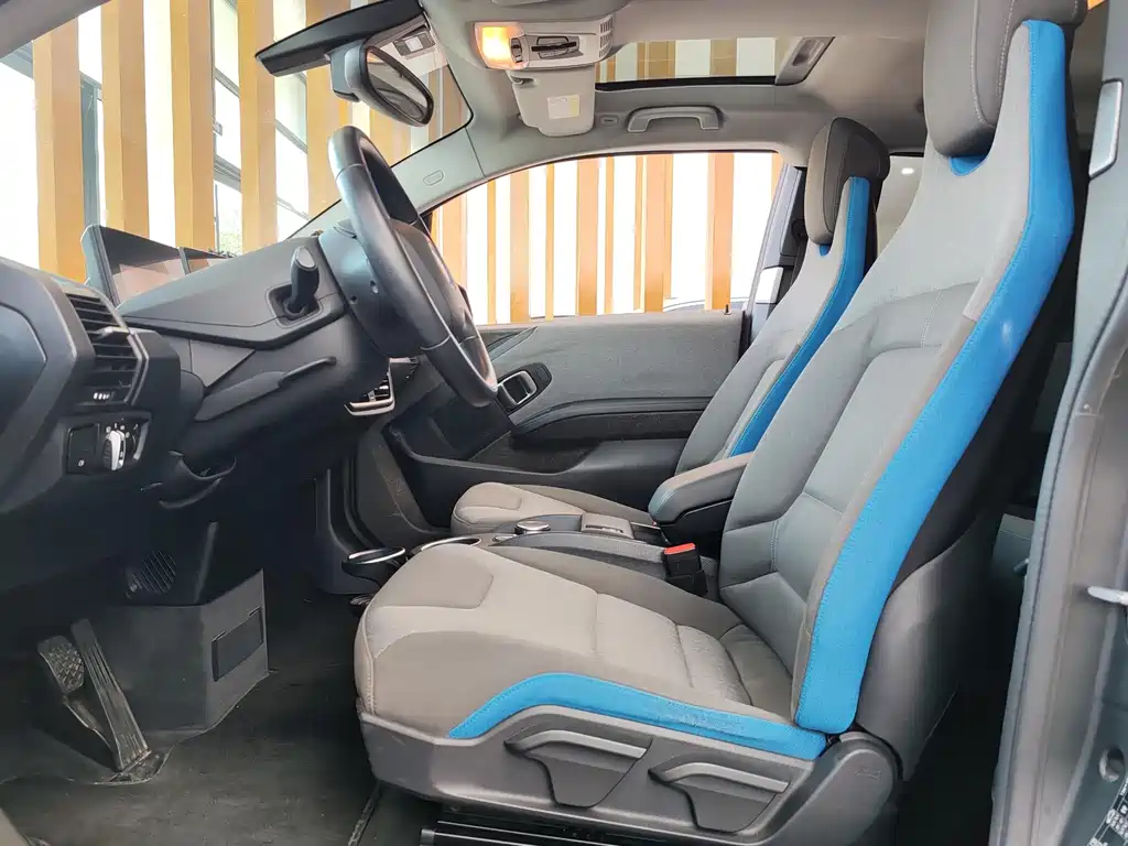 BMW i3 (Import) — миниатюра 7