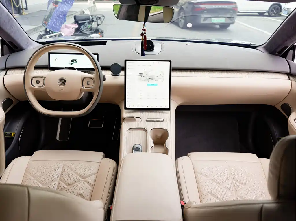 NIO ET7 — миниатюра 13