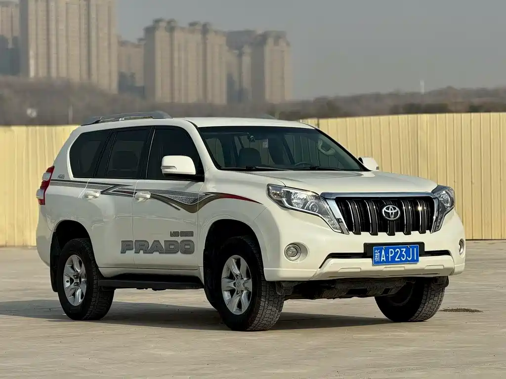 Toyota Land Cruiser Prado 2016 2.7L AT