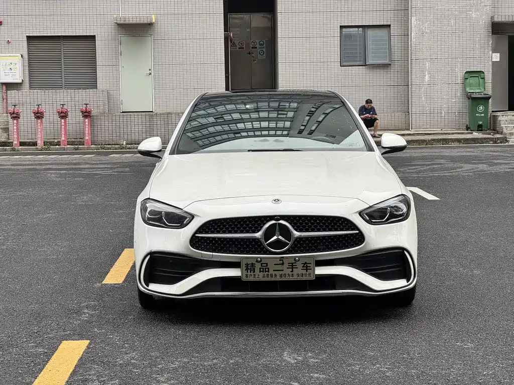 Mercedes-Benz C-Class 2022