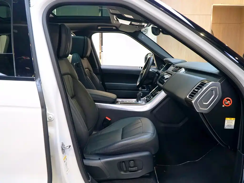 LAND ROVER RANGE ROVER SPORT NEW ENERGY