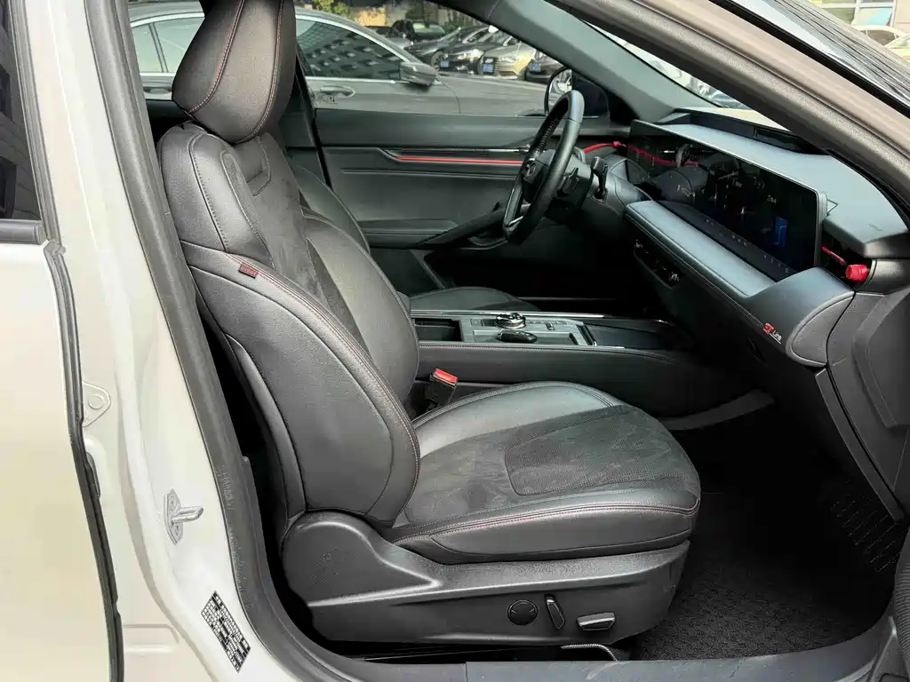 Ford Evos — миниатюра 12