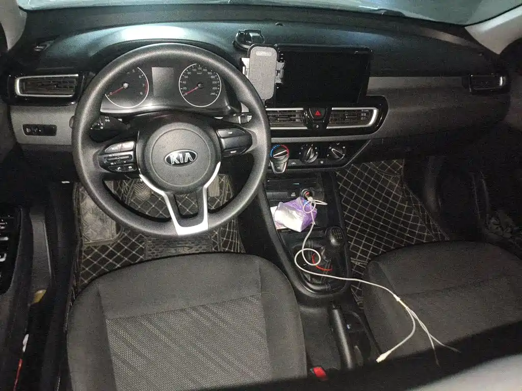 Kia Forte — миниатюра 5