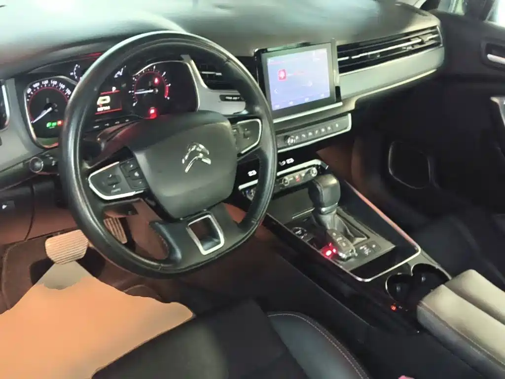 Citroen C5 — миниатюра 10