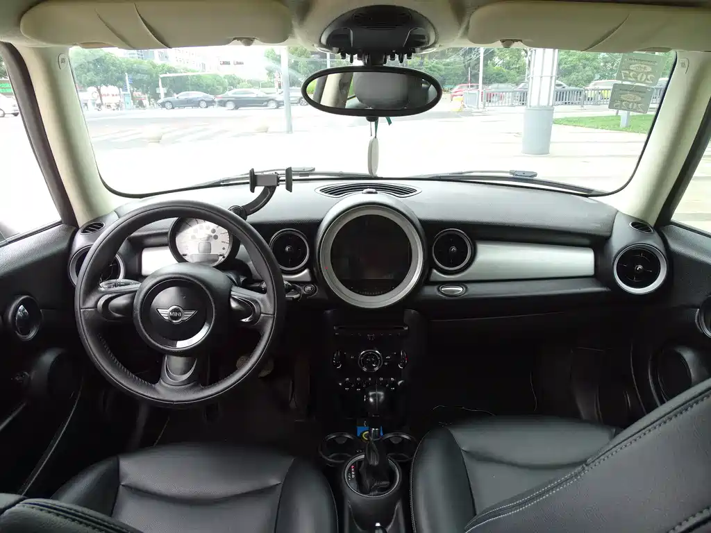 MINI Mini Clubman — миниатюра 34