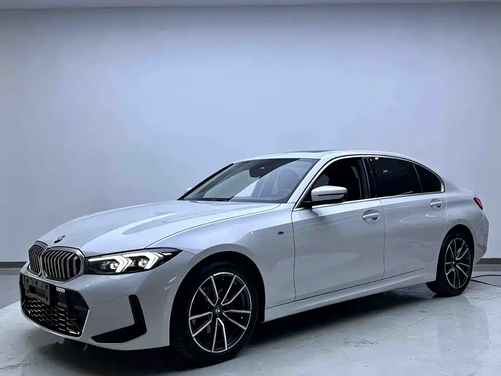 BMW 3 Series 2023