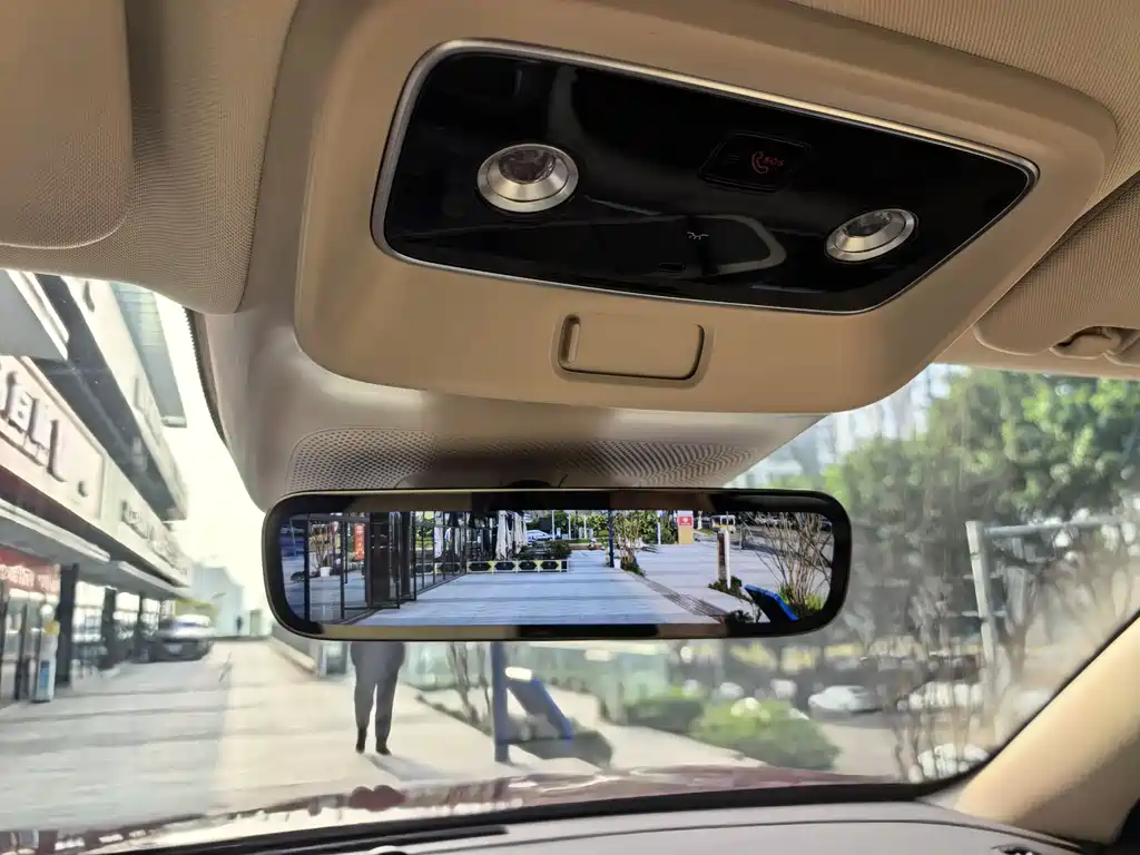 AITO ASK THE WORLD M7