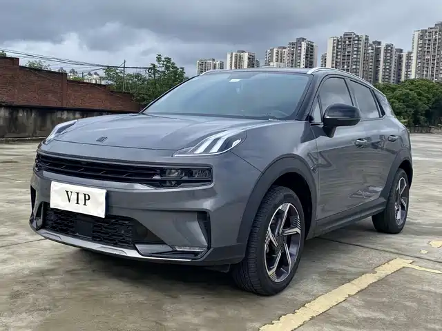 2022 Lynk & Co 06