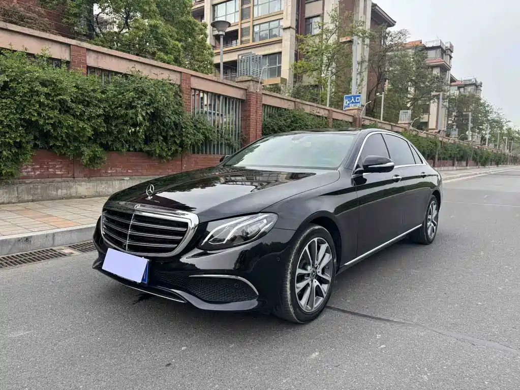 Mercedes-Benz E-Class 2019