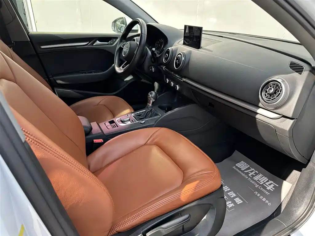 Audi A3 2018 30 Limousine 35 TFSI