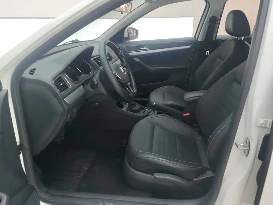 Volkswagen Gran Lavida — миниатюра 9