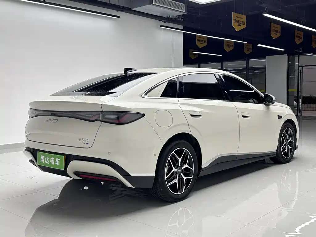 BYD SEAL 06 NEW ENERGY