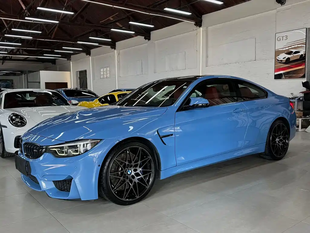 BMW M4