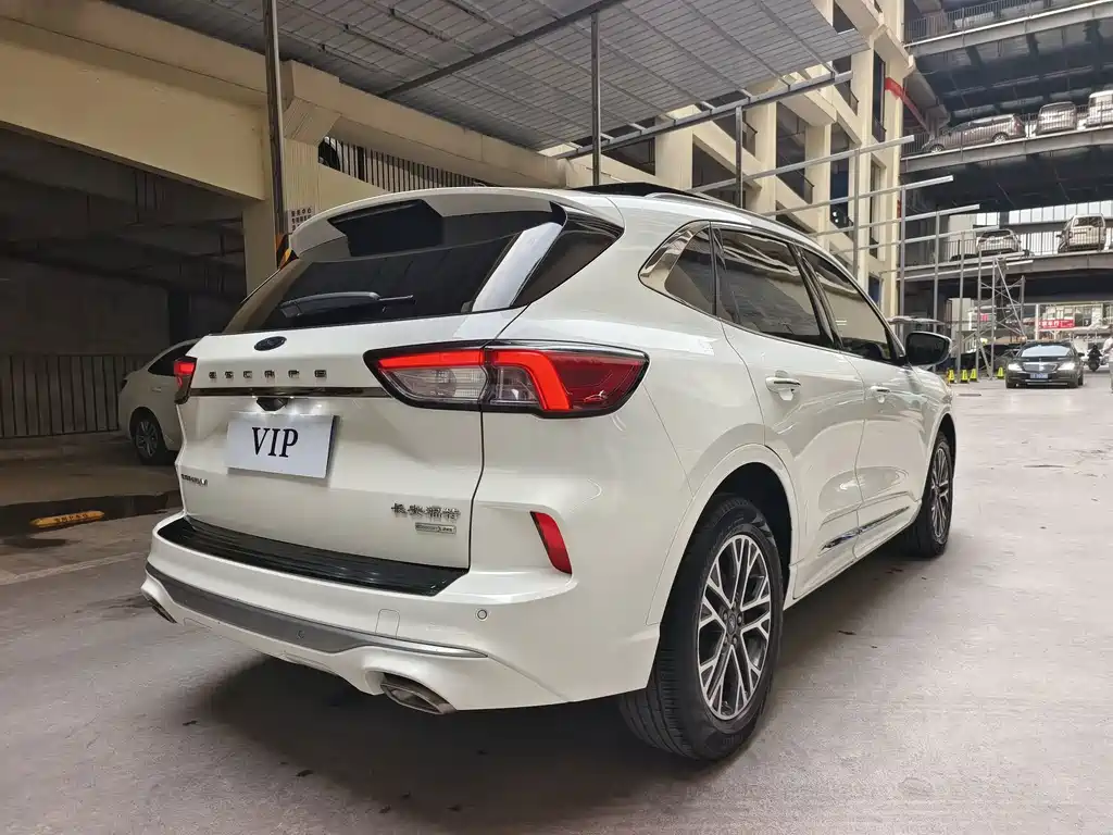 Ford Escape — миниатюра 16