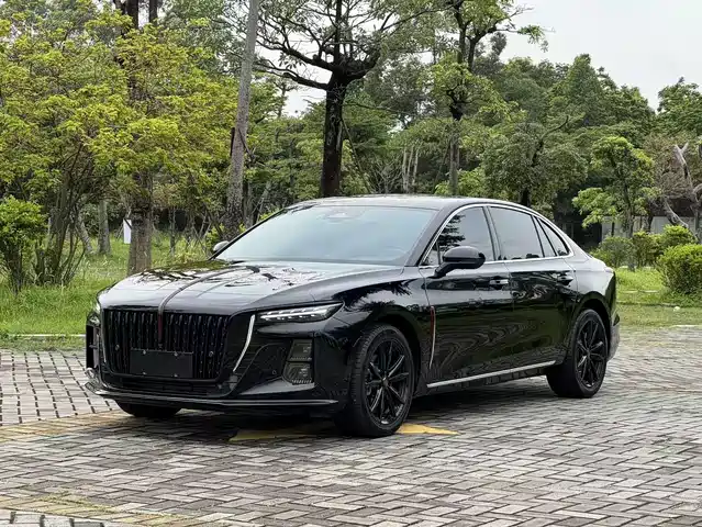 2024 Hongqi H5