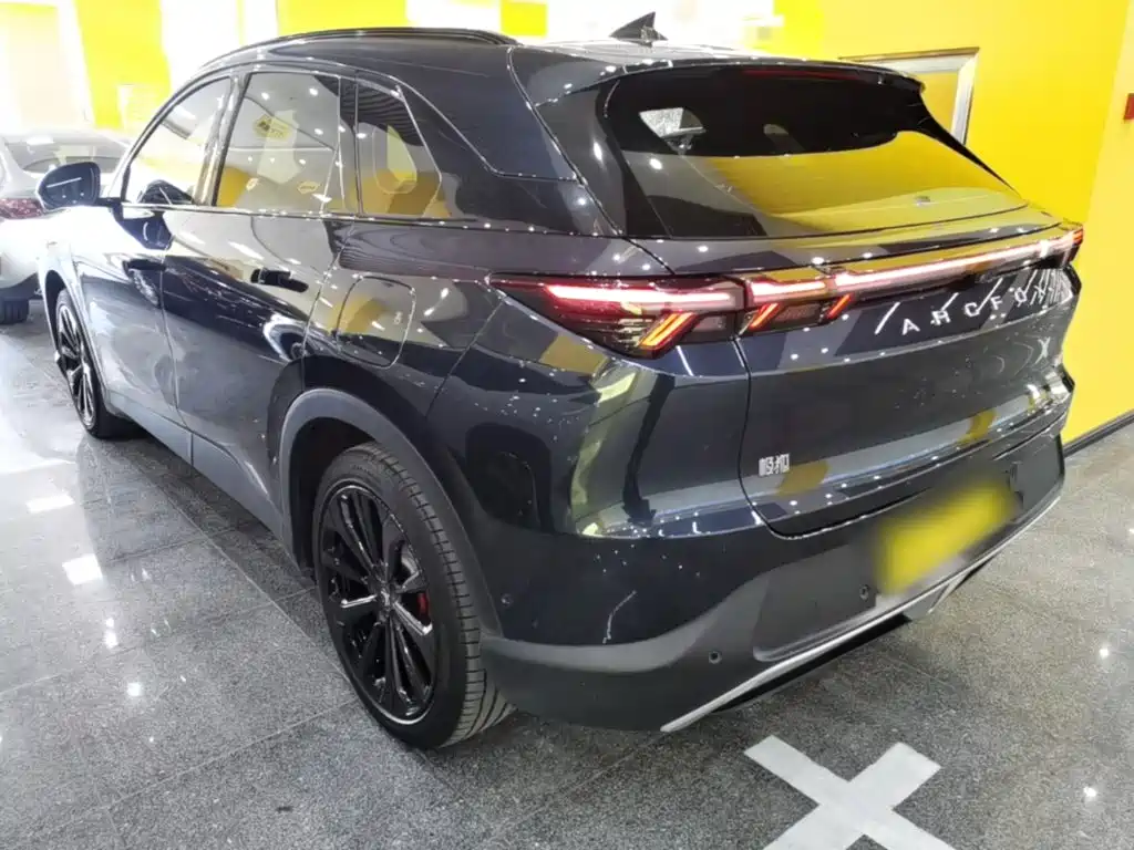 ARCFOX Alpha T5 — миниатюра 5
