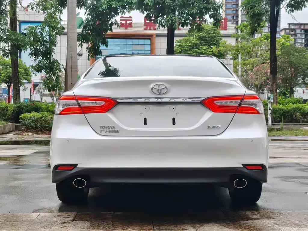 Toyota Camry 2018 2.5G Luxury