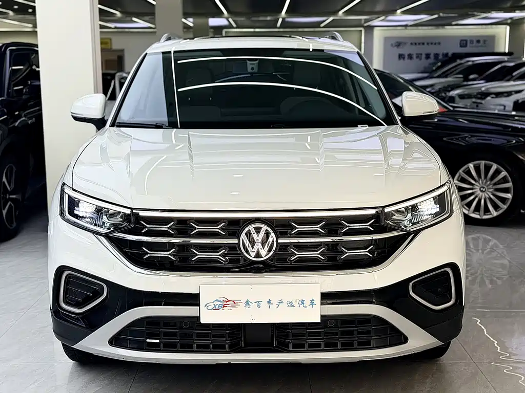 Volkswagen Tayron 2025 300TSI