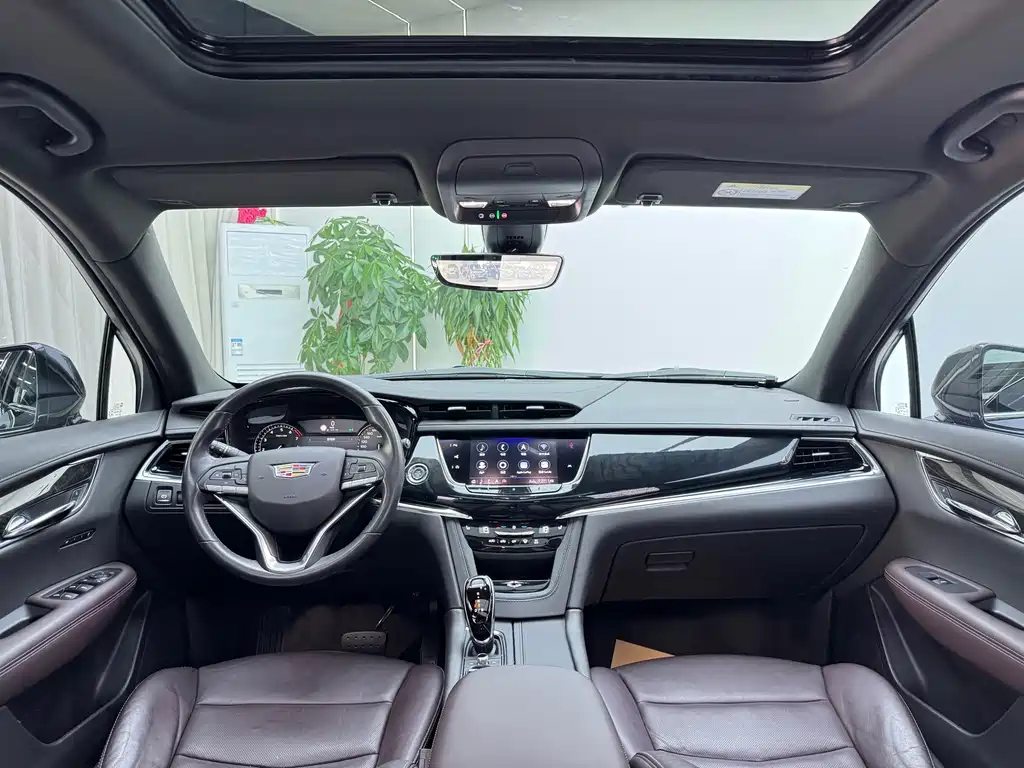 Cadillac XT6 — миниатюра 4