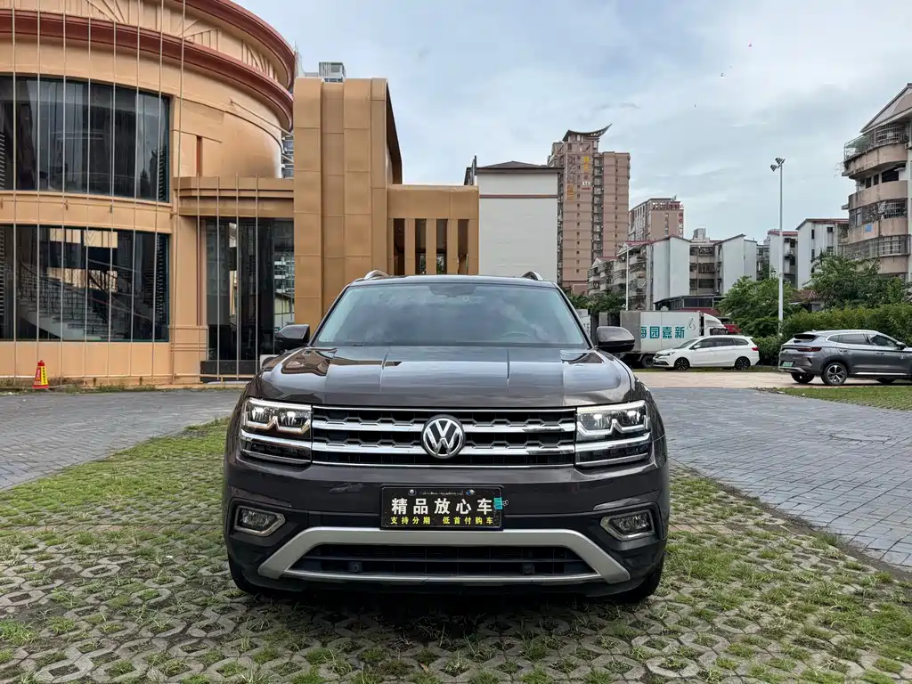 Volkswagen Teramont — миниатюра 2