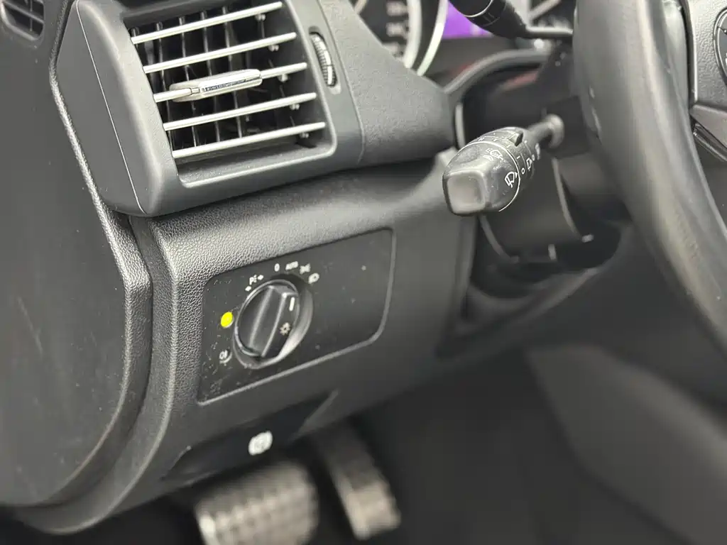 MERCEDES-BENZ R CLASS