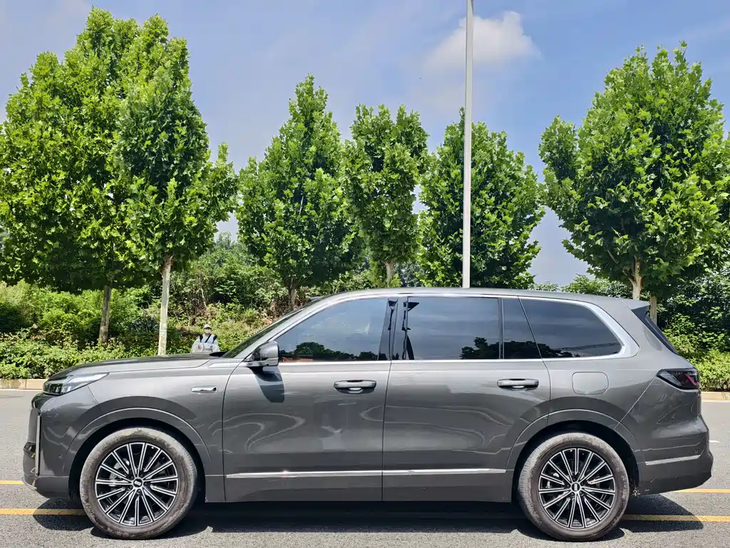 Geely Galaxy Galaxy M9 M9 2025 230km