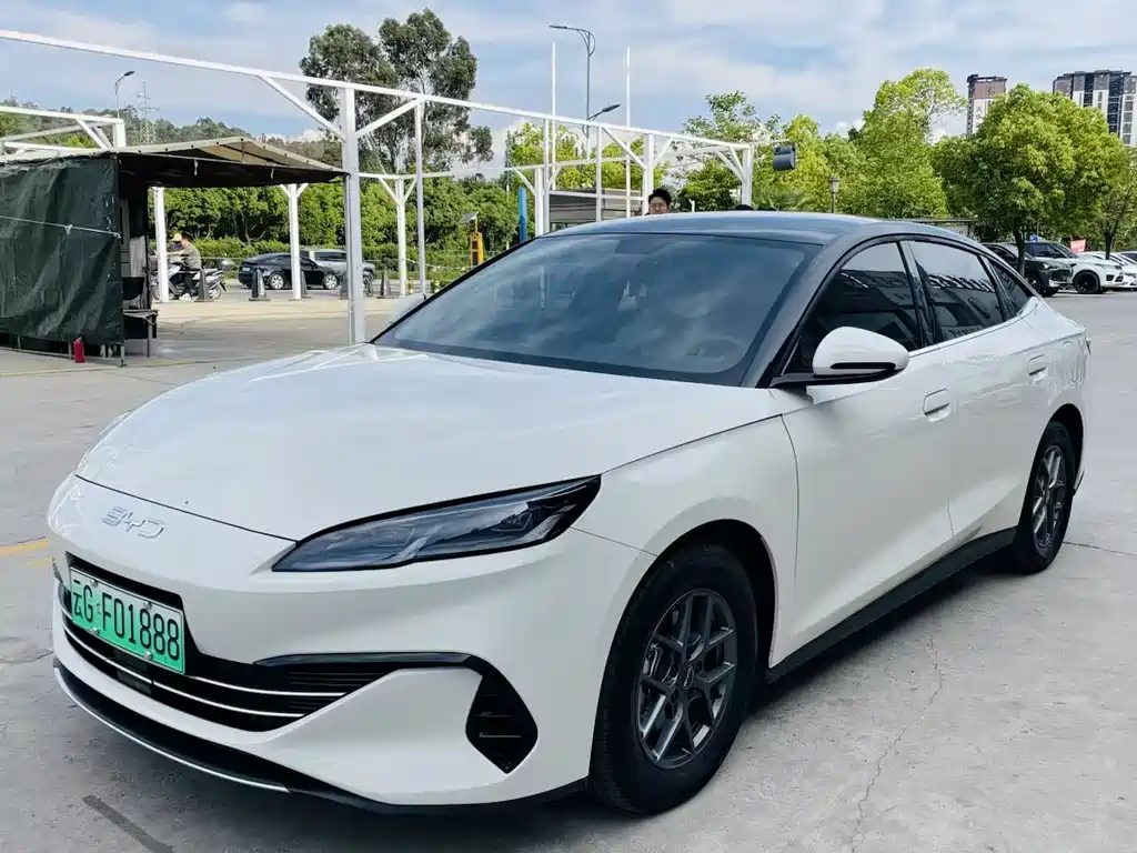 Byd 海豹06 2025