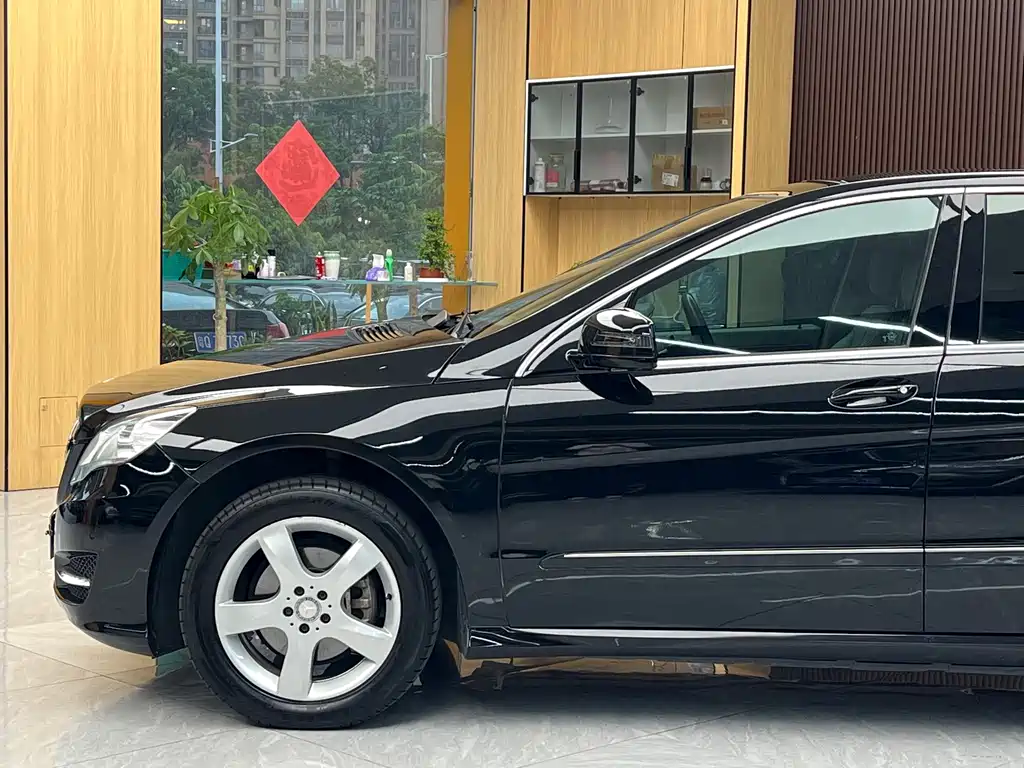 Mercedes-Benz R-Class — миниатюра 13