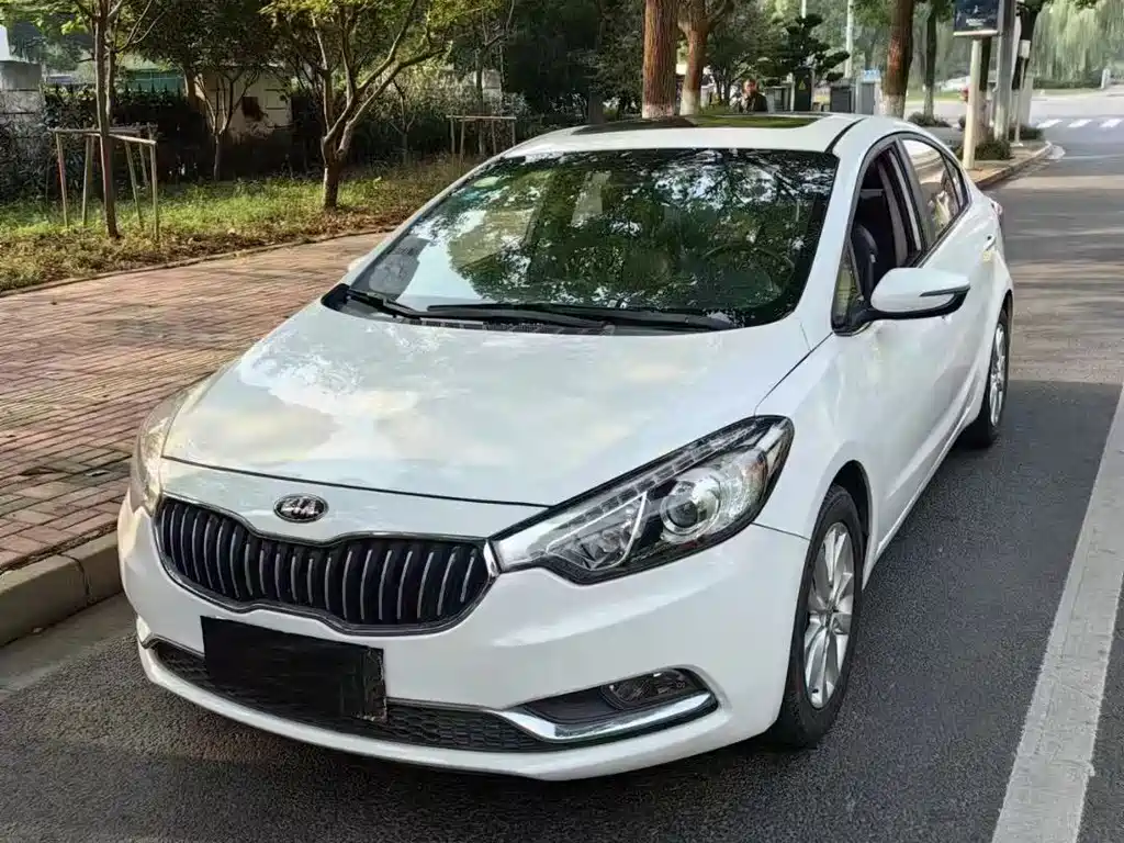 Kia K3 2013