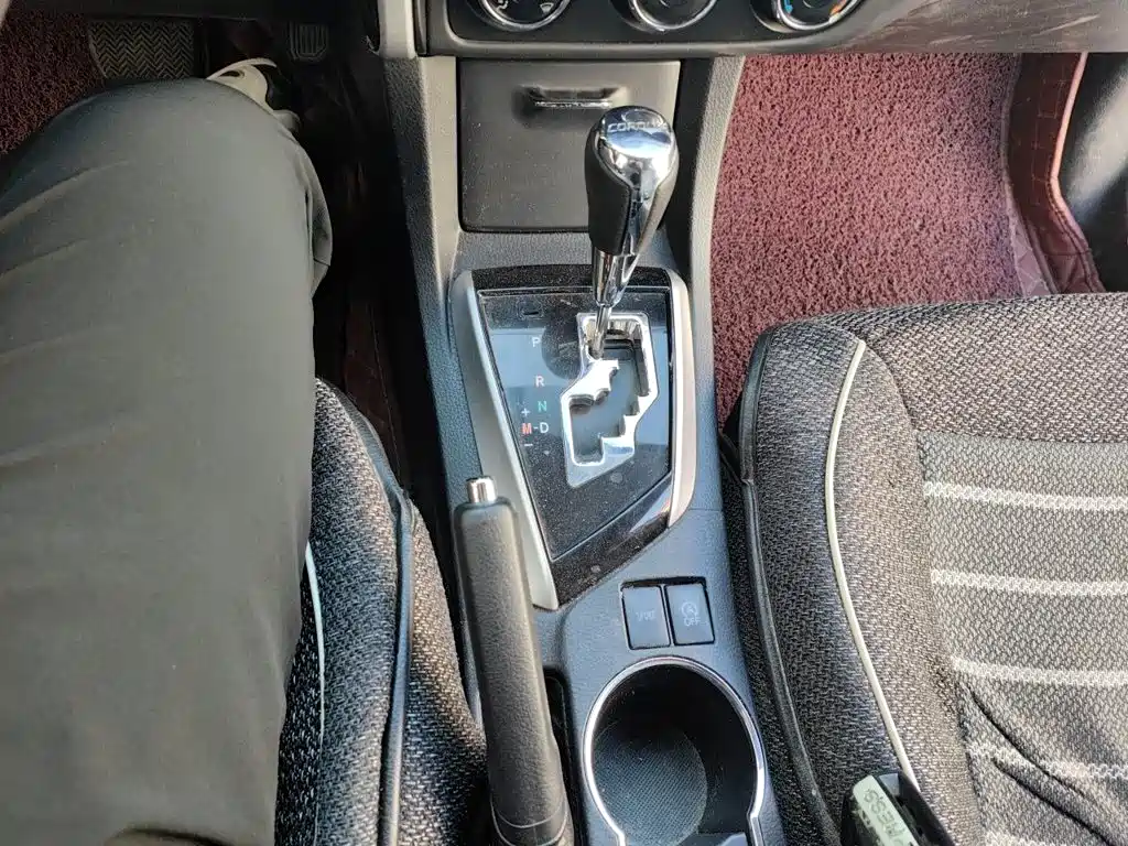 Toyota Corolla — миниатюра 10